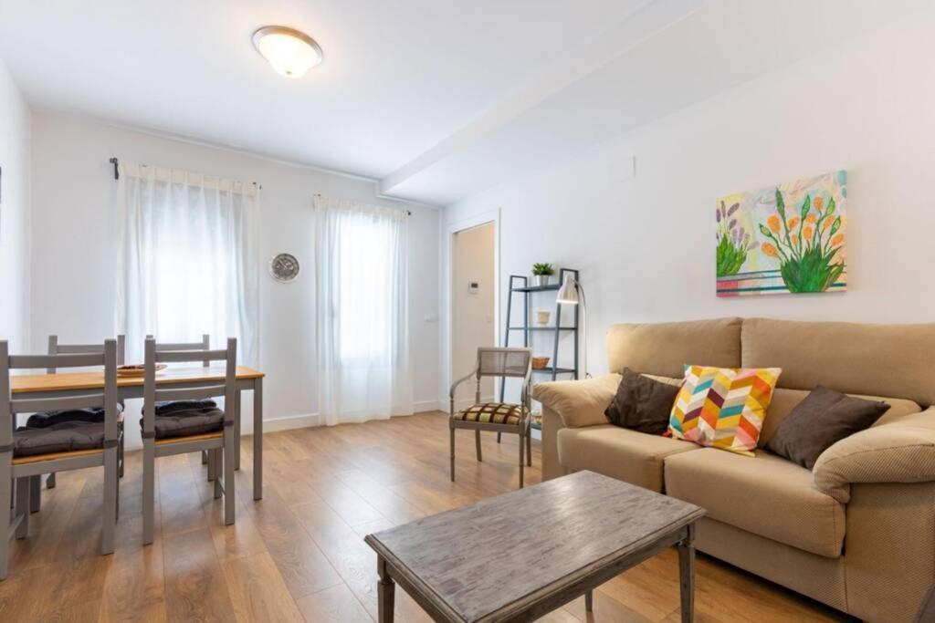 Triana Pages Oasis By Valcambre Appartement Sevilla Buitenkant foto
