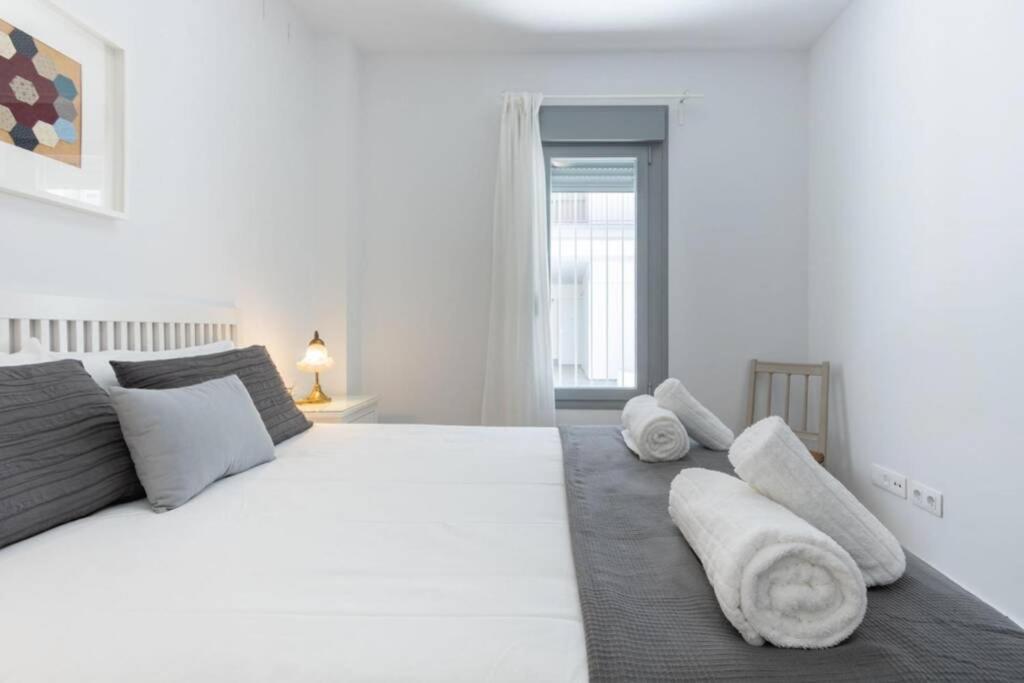 Triana Pages Oasis By Valcambre Appartement Sevilla Buitenkant foto