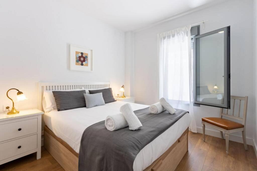 Triana Pages Oasis By Valcambre Appartement Sevilla Buitenkant foto
